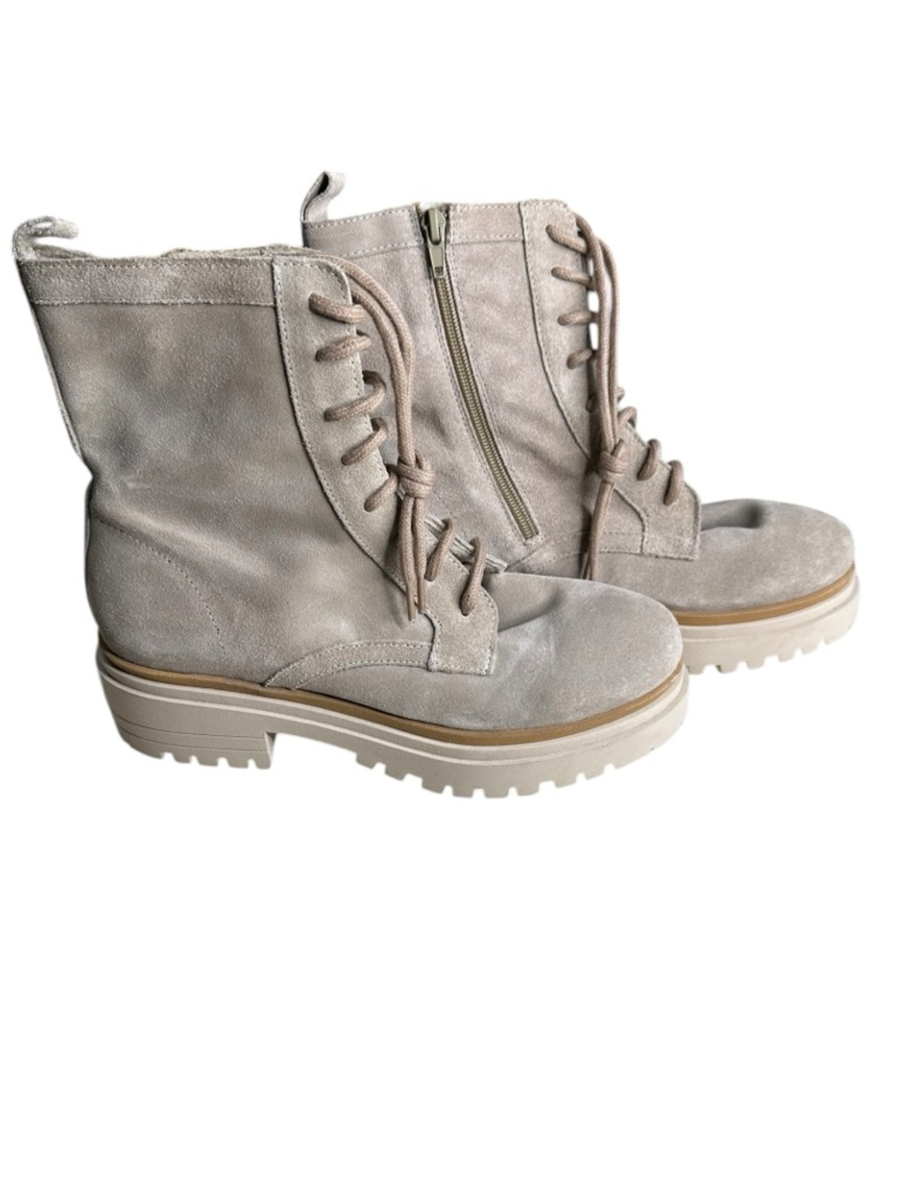 Bertuchi Combat Boots Suede Lace Up Lug Sole  Boots Size 7 1/2. Made in Spain